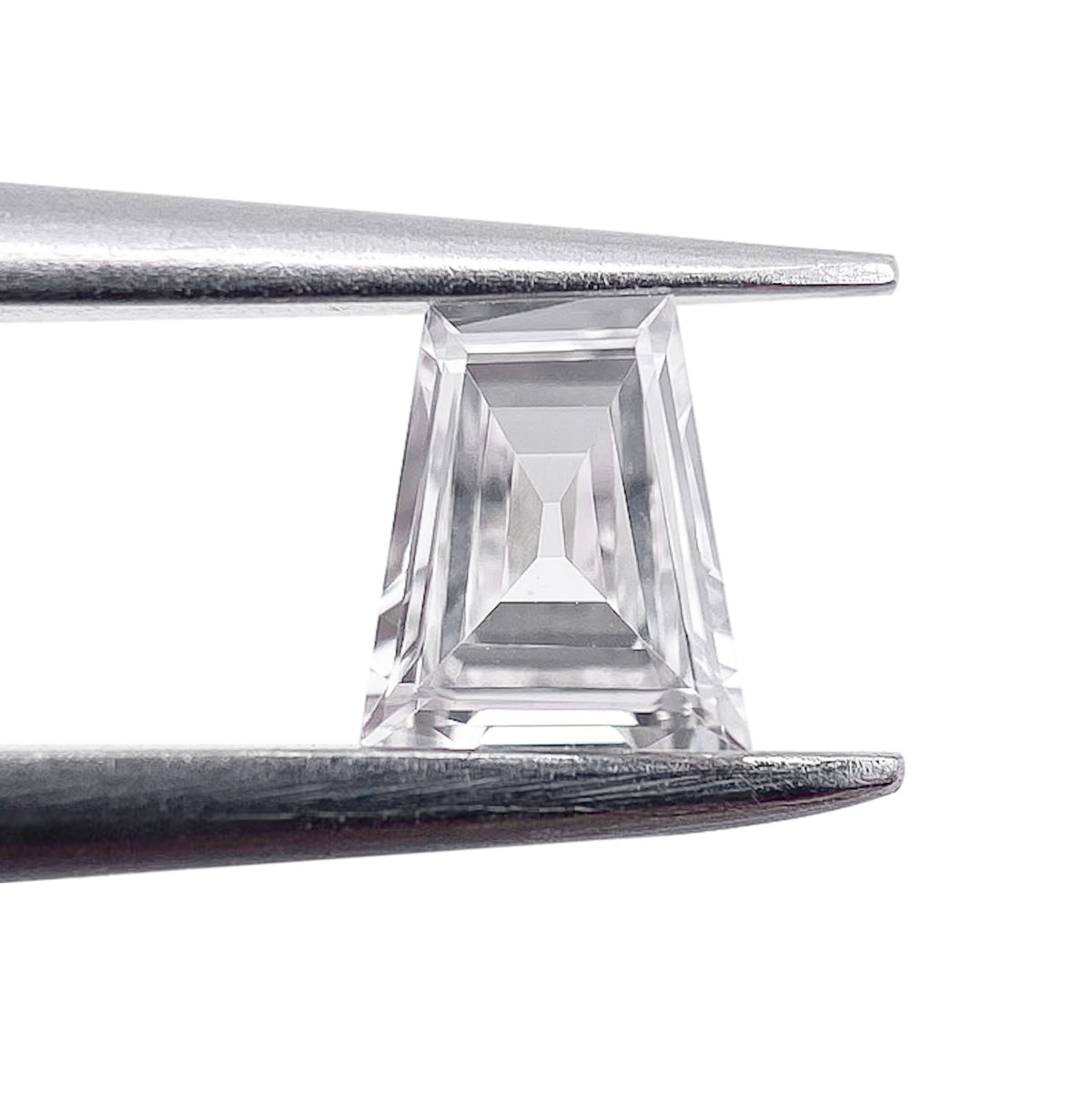 0.22ct | E/VS1 Baguette Shape Step Cut Diamond - Modern Rustic Diamond