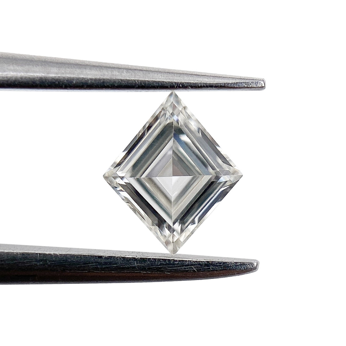 0.29ct | H/VS1 Lozenge Shape Step Cut Diamond - Modern Rustic Diamond