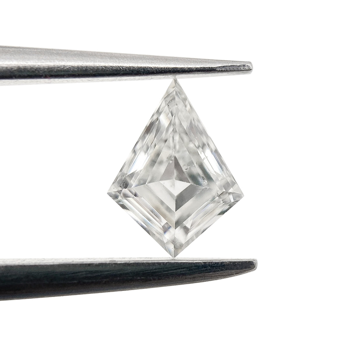 0.32ct | F/SI2 Kite Shape Step Cut Diamond - Modern Rustic Diamond