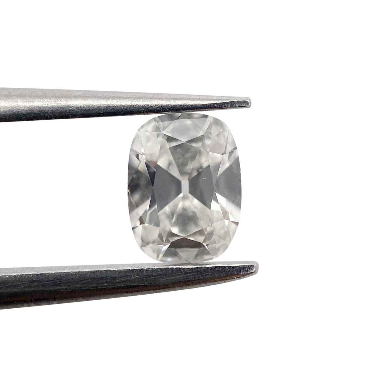 0.43ct | D-E/VVS Cushion Shape Old Mine Cut Diamond - Modern Rustic Diamond