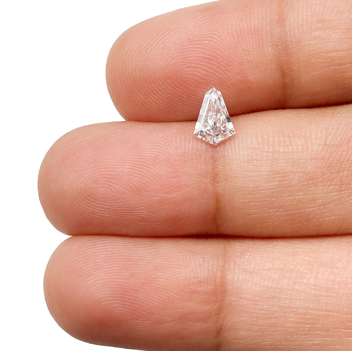 0.43ct | D/VVS2 Kite Shape Step Cut Diamond - Modern Rustic Diamond
