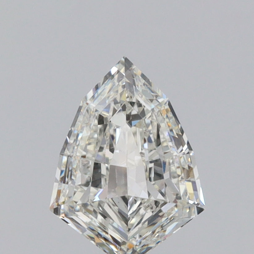 0.65ct | I/SI1 Kite Shape Step Cut Diamond (GIA) - Modern Rustic Diamond
