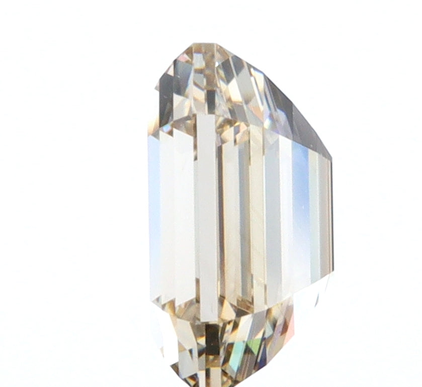 0.93ct | Champagne VVS Emerald Shape Step Cut Diamond - Modern Rustic Diamond