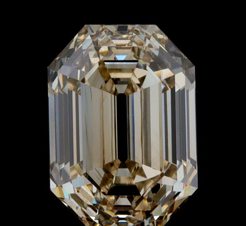 0.93ct | Champagne VVS Emerald Shape Step Cut Diamond - Modern Rustic Diamond