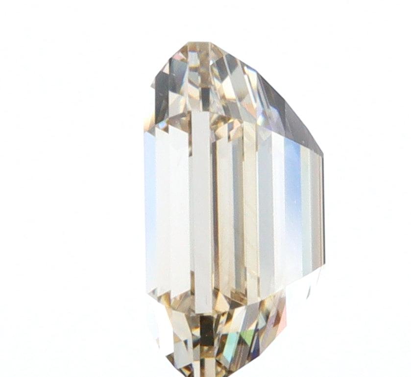 0.93ct | Champagne VVS Emerald Shape Step Cut Diamond-Modern Rustic Diamond