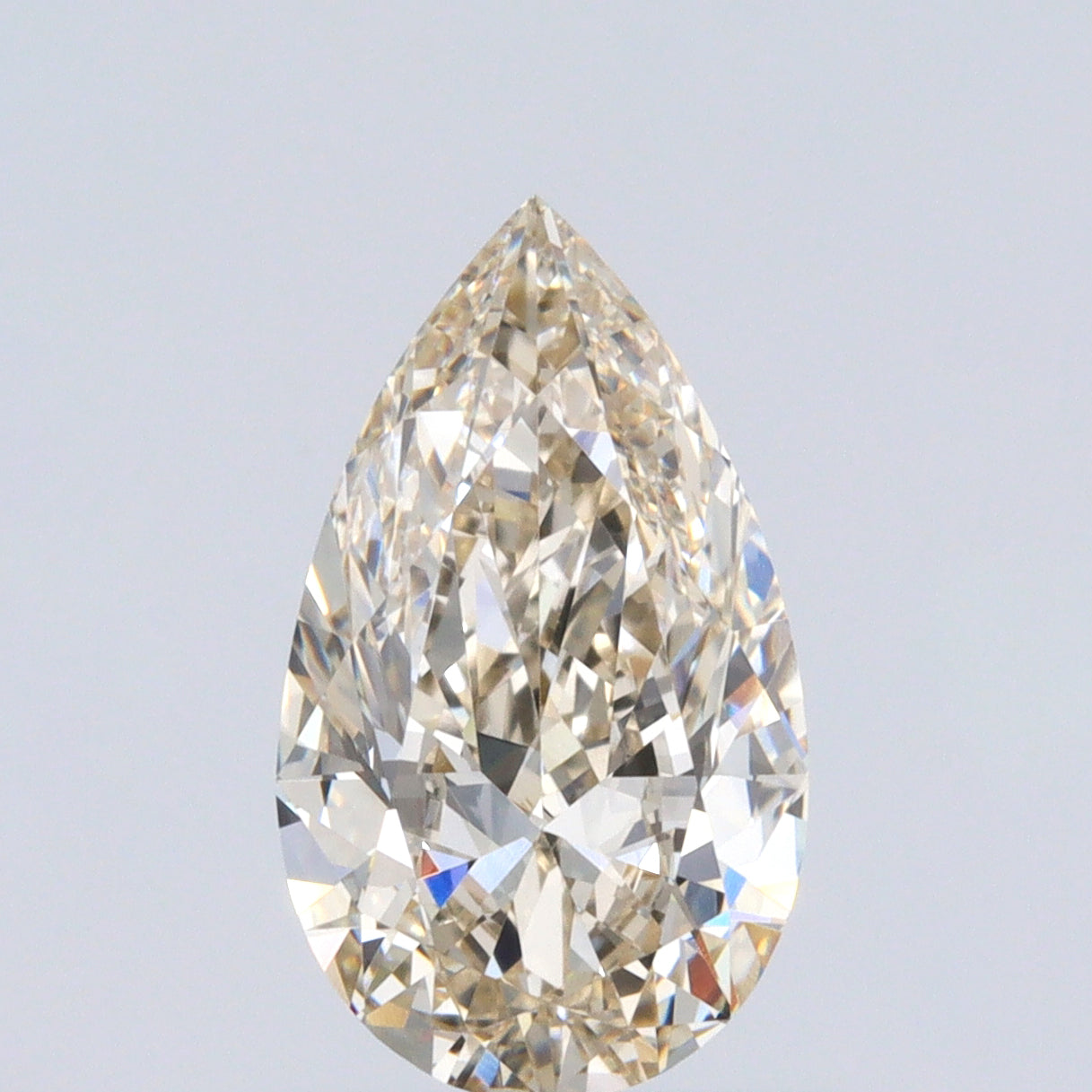 1.00ct | Champagne VVS Pear Shape Brilliant Cut Diamond - Modern Rustic Diamond
