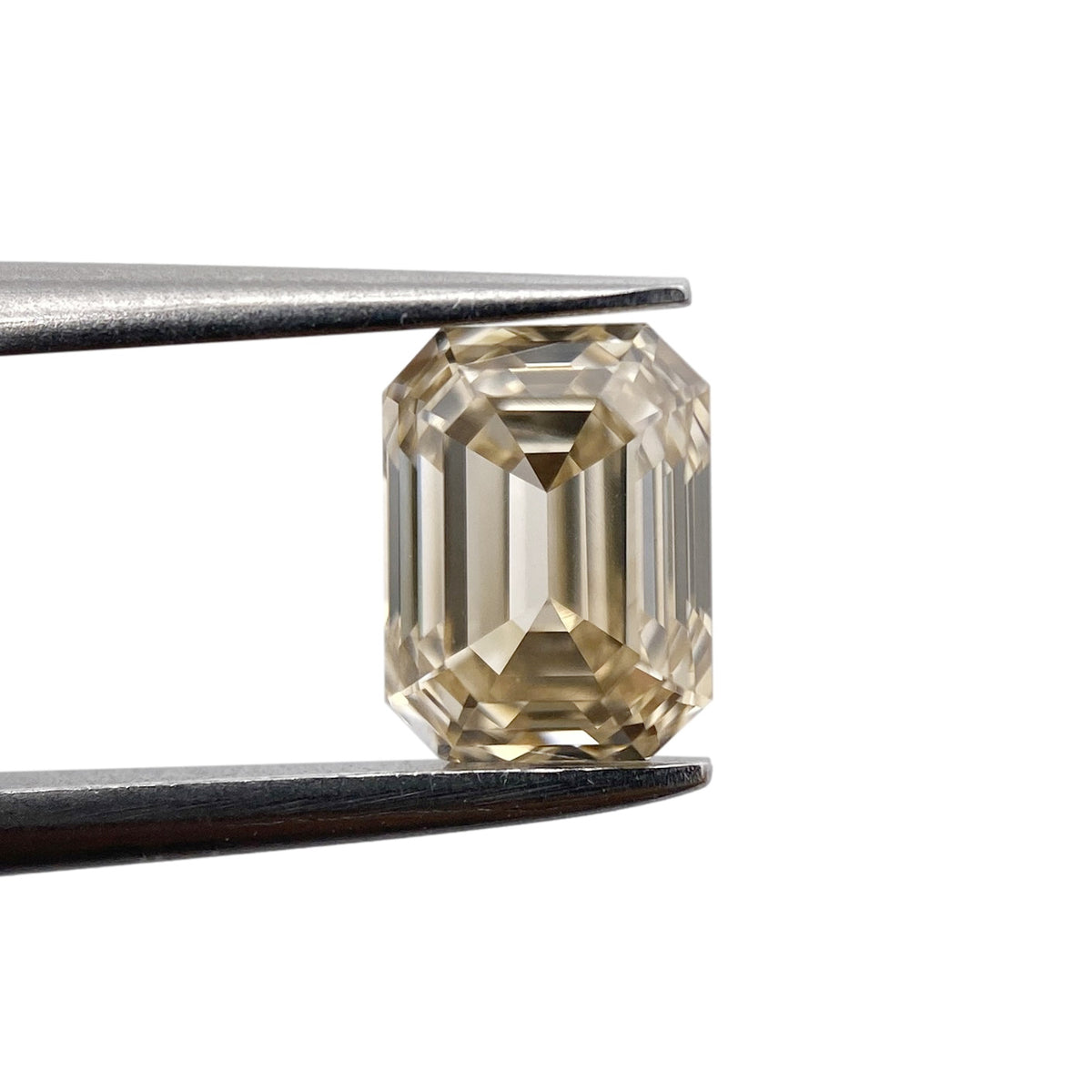 1.01ct | Champagne VVS Emerald Shape Step Cut Diamond - Modern Rustic Diamond