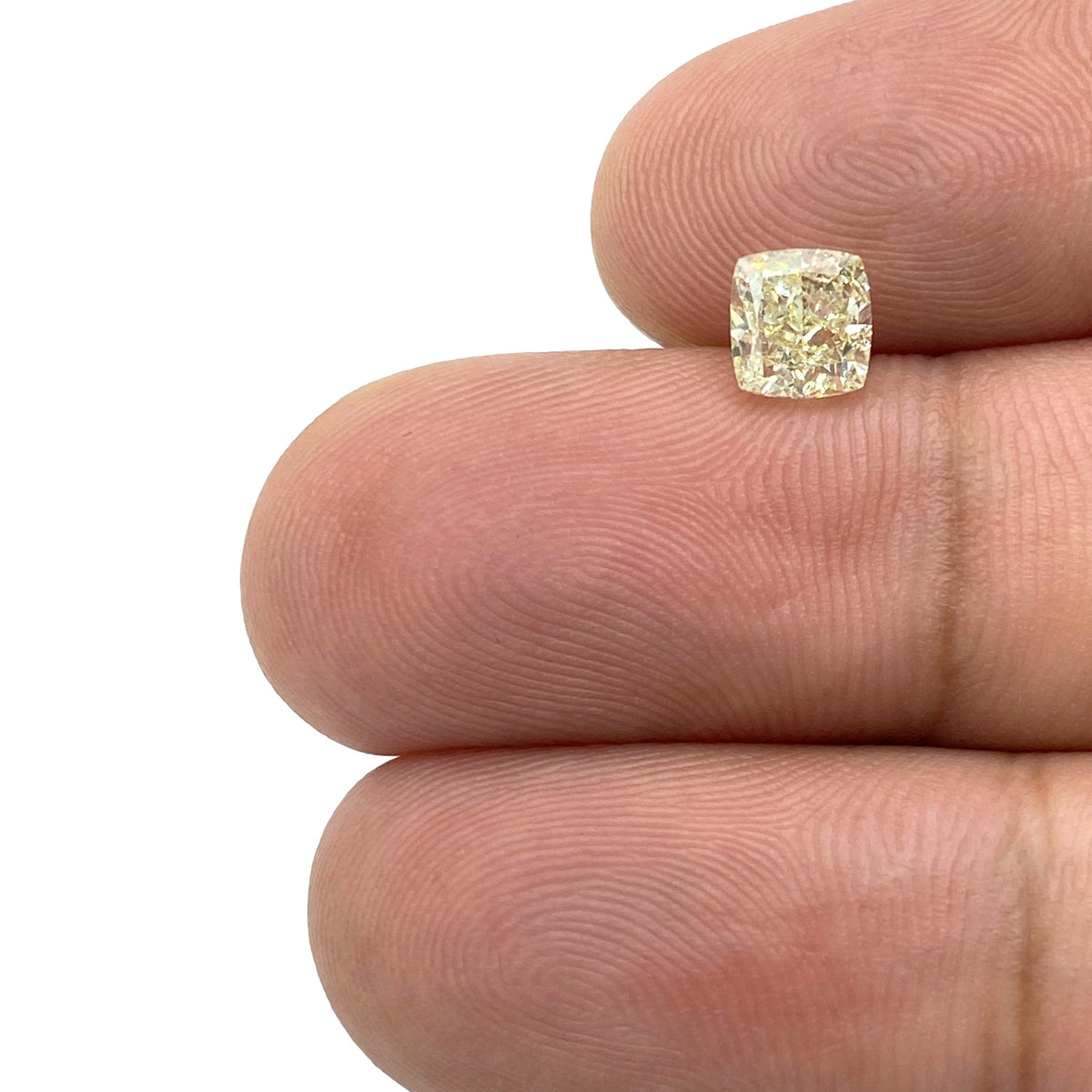 1.01ct | Light Color VVS Cushion Shape Brilliant Cut Diamond - Modern Rustic Diamond