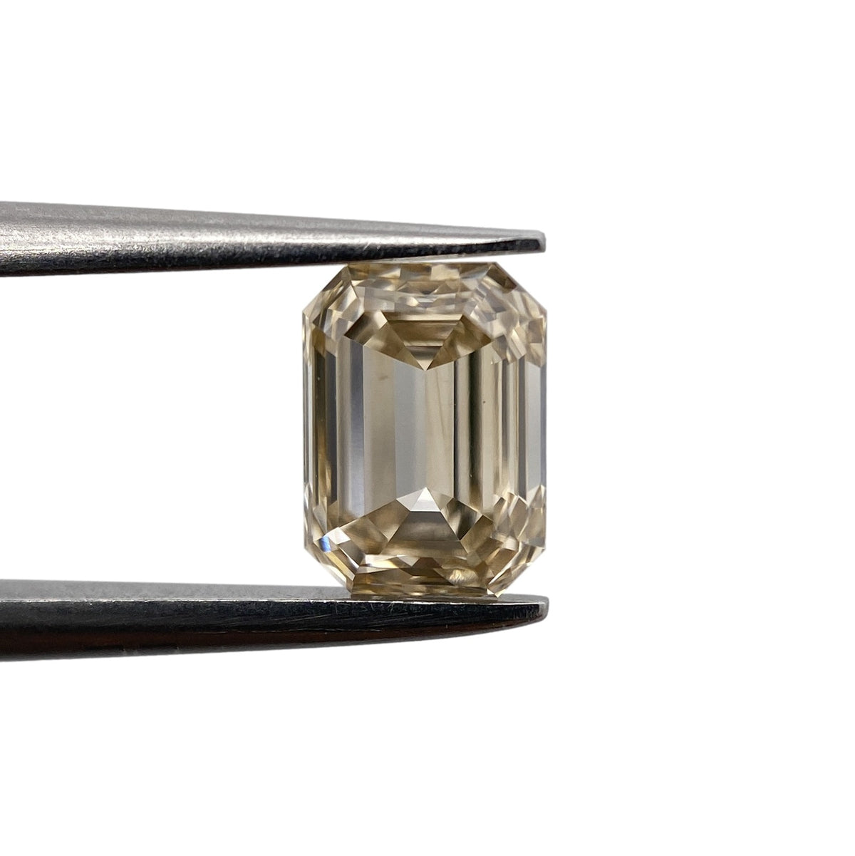 1.05ct | Champagne VVS Emerald Shape Step Cut Diamond - Modern Rustic Diamond