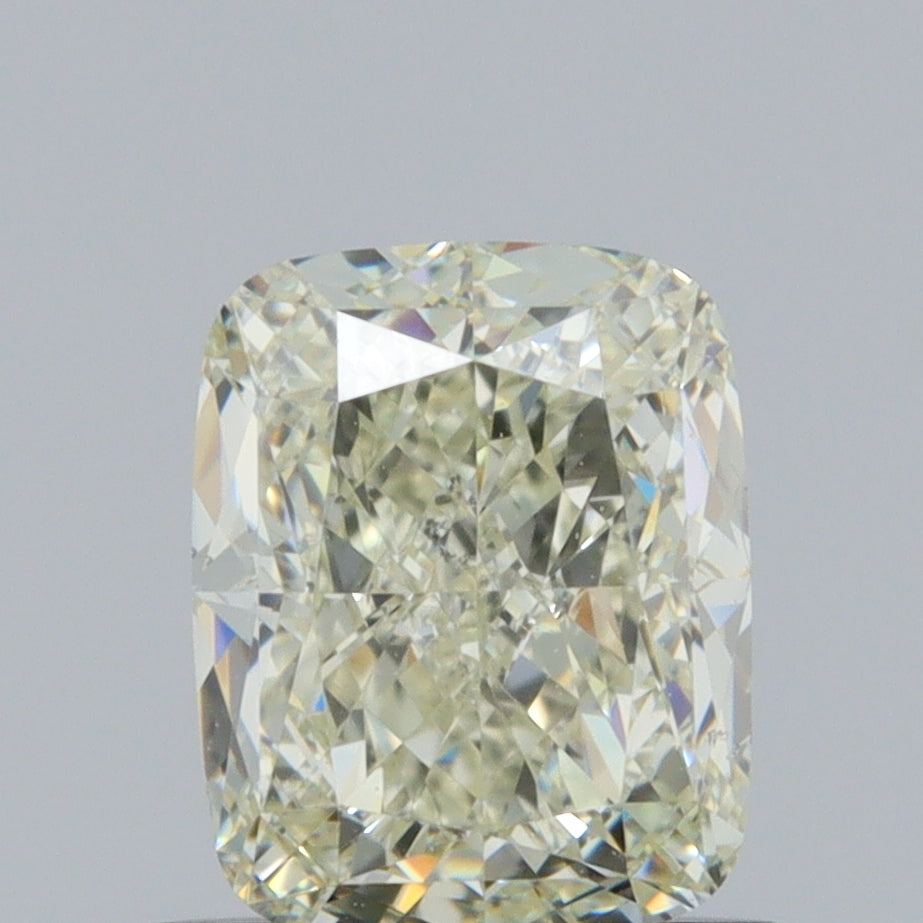 1.05ct | Light Color VS2 Cushion Shape Brilliant Cut Diamond