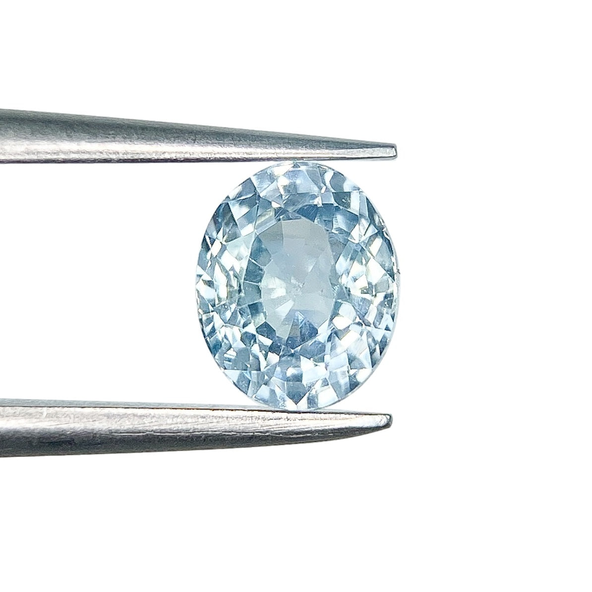1.10ct | Brilliant Cut Oval Shape Light Blue Montana Sapphire-Modern Rustic Diamond