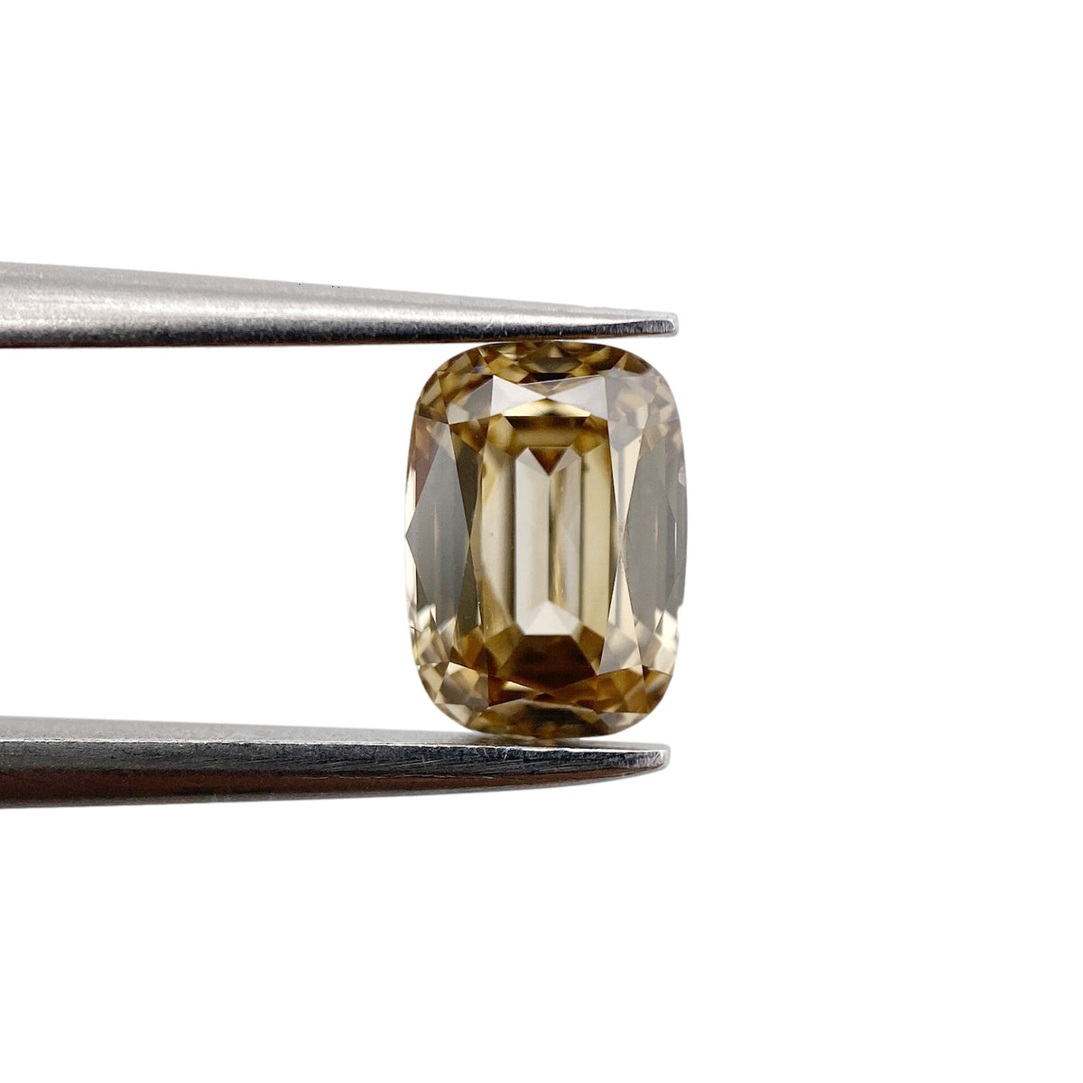 1.17ct | Champagne VVS Cushion Shape Brilliant Cut Diamond - Modern Rustic Diamond