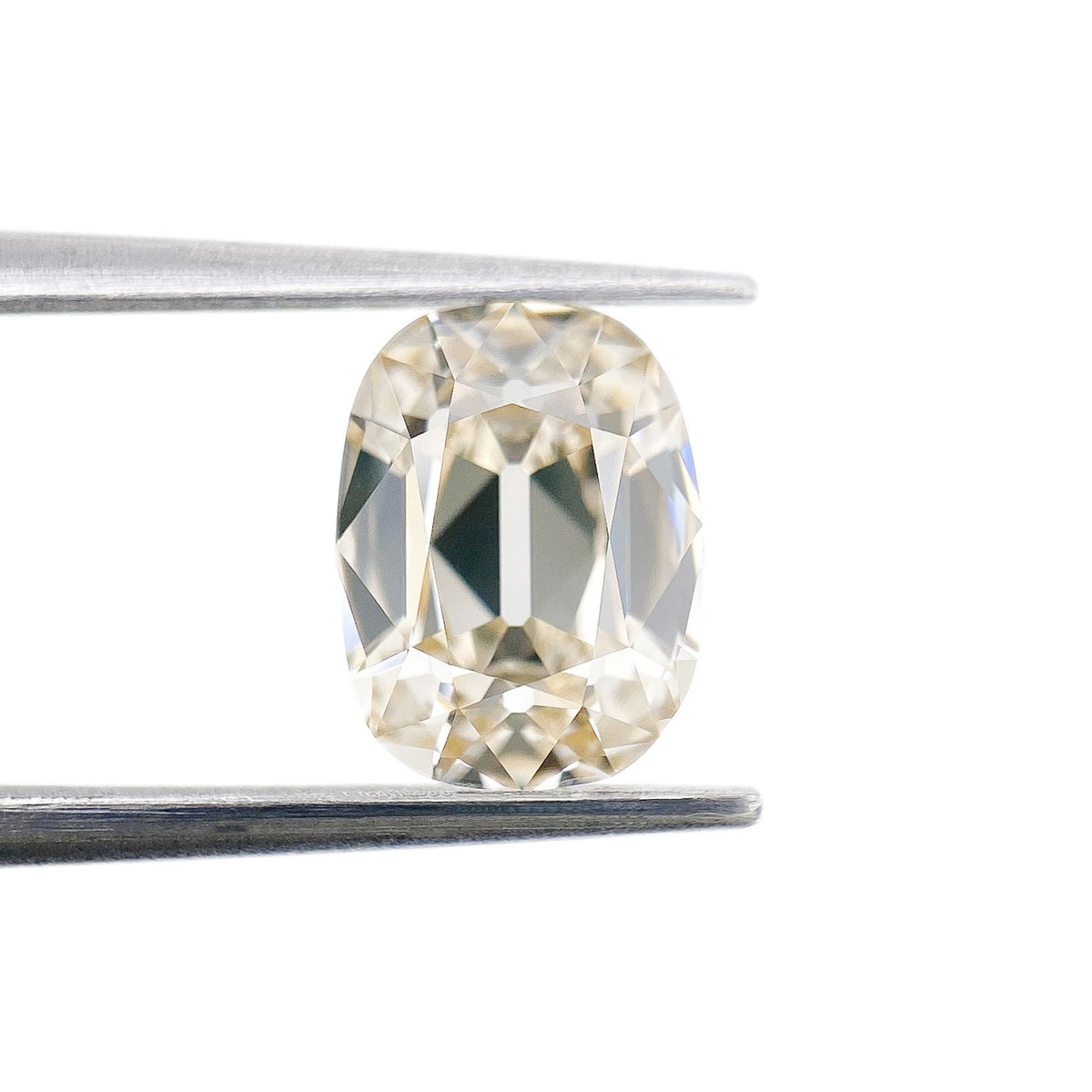 1.23ct | O-P/VS1 Cushion Shape Vintage Old Mine Cut Diamond (GIA) - Modern Rustic Diamond