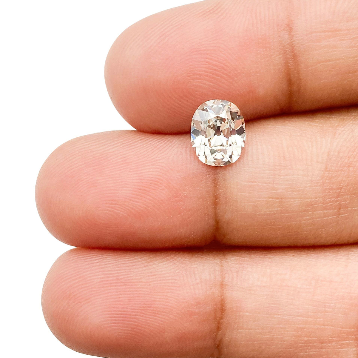 1.33ct | N/VVS2 Oval Shape Old Mine Cut Diamond (GIA) - Modern Rustic Diamond