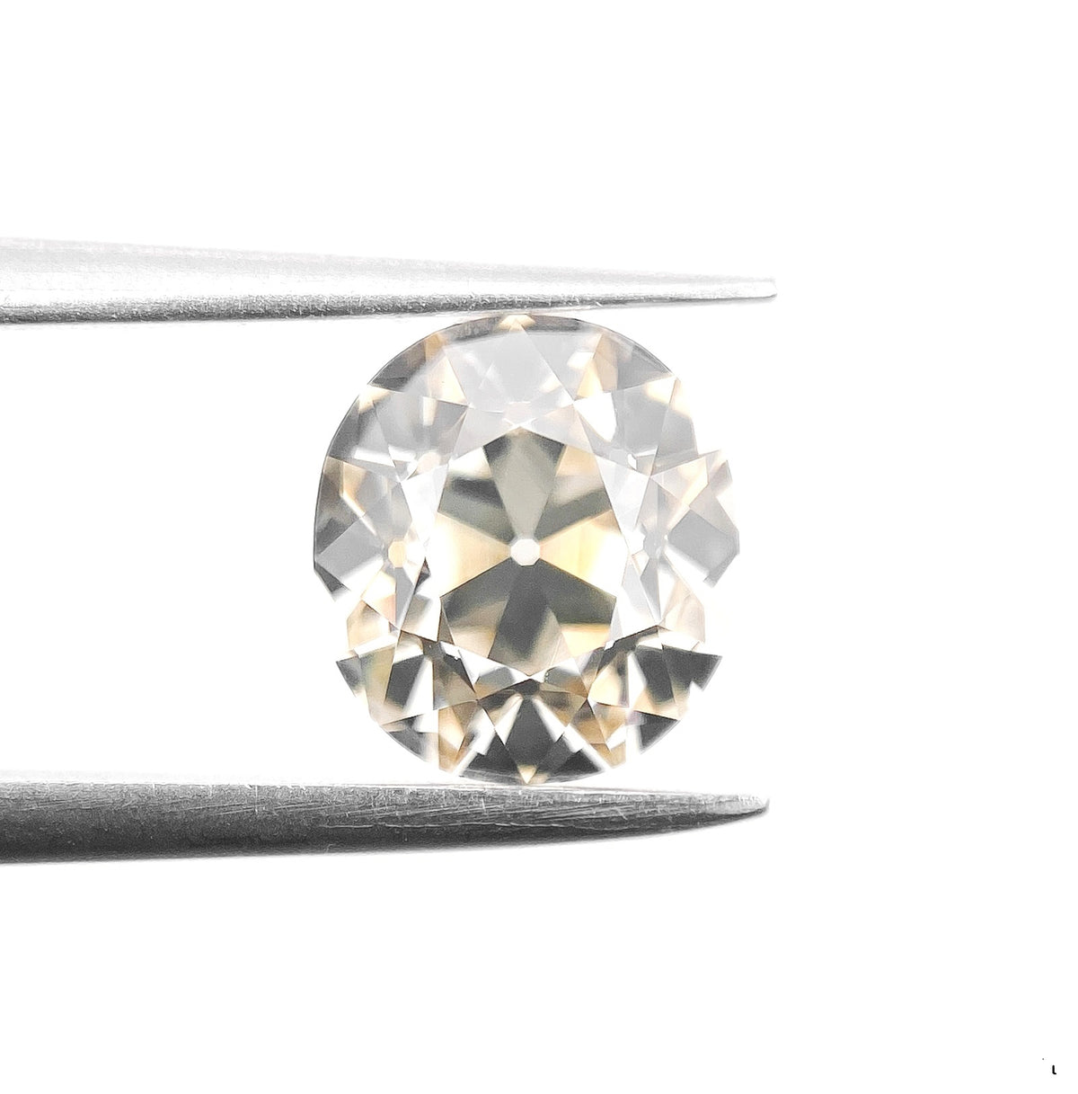 1.38ct | Q-R/VS1 Oval Shape Old Mine Cut Diamond (GIA) - Modern Rustic Diamond