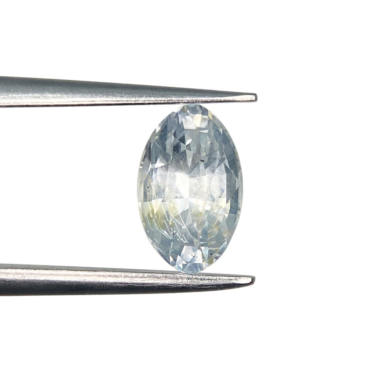 1.48ct | Brilliant Cut Moval Shape White Montana Sapphire-Modern Rustic Diamond
