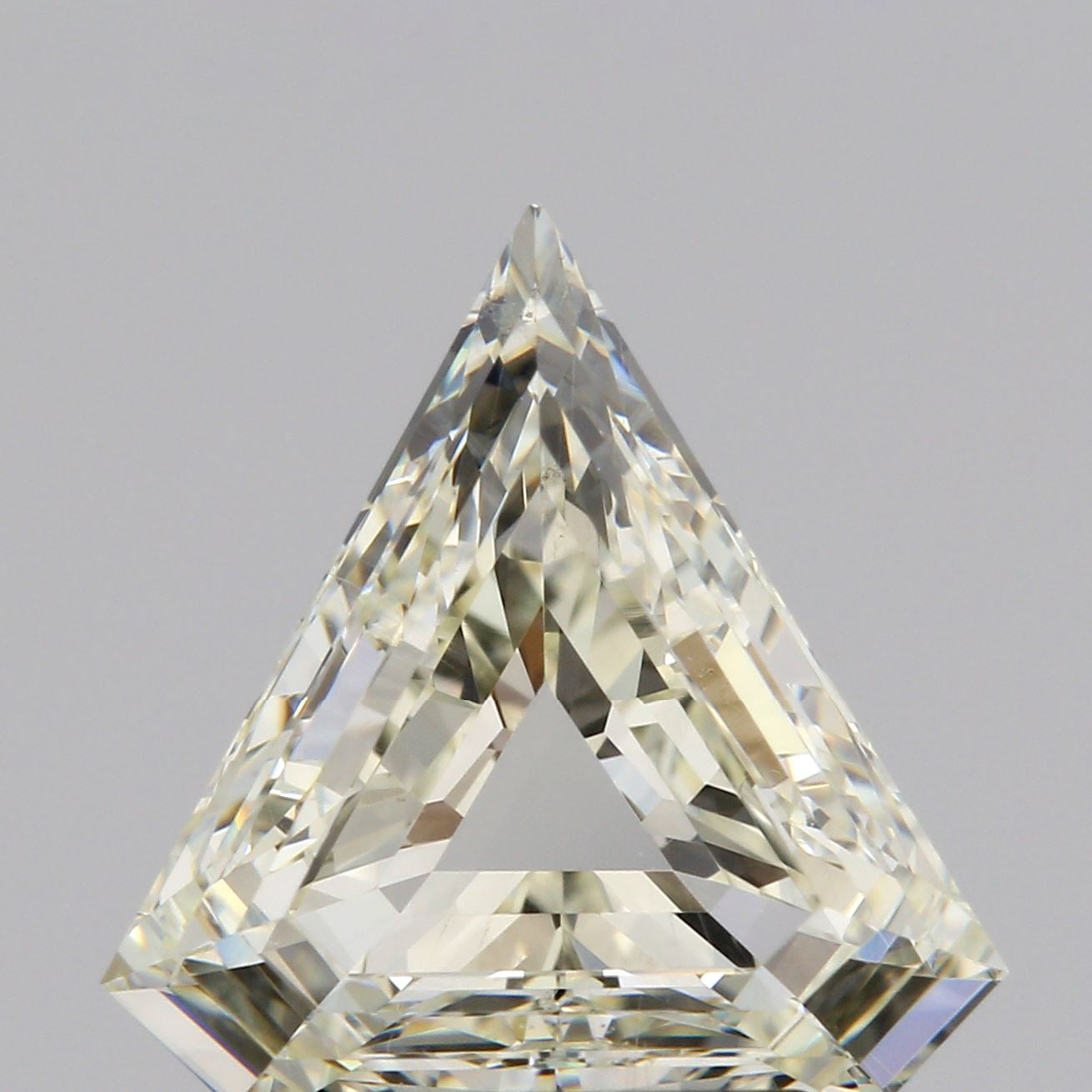 1.55ct | Light Color VVS Shield Shape Step Cut Diamond - Modern Rustic Diamond