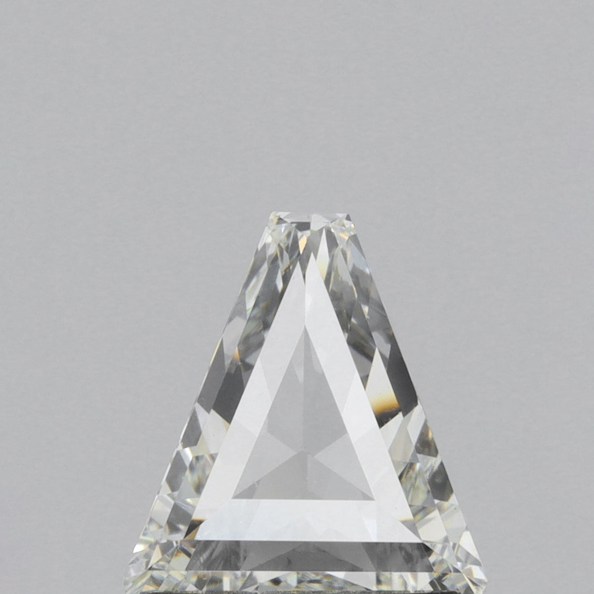 0.90ct | F-G/VVS Triangular Shape Step Cut Diamond - Modern Rustic Diamond