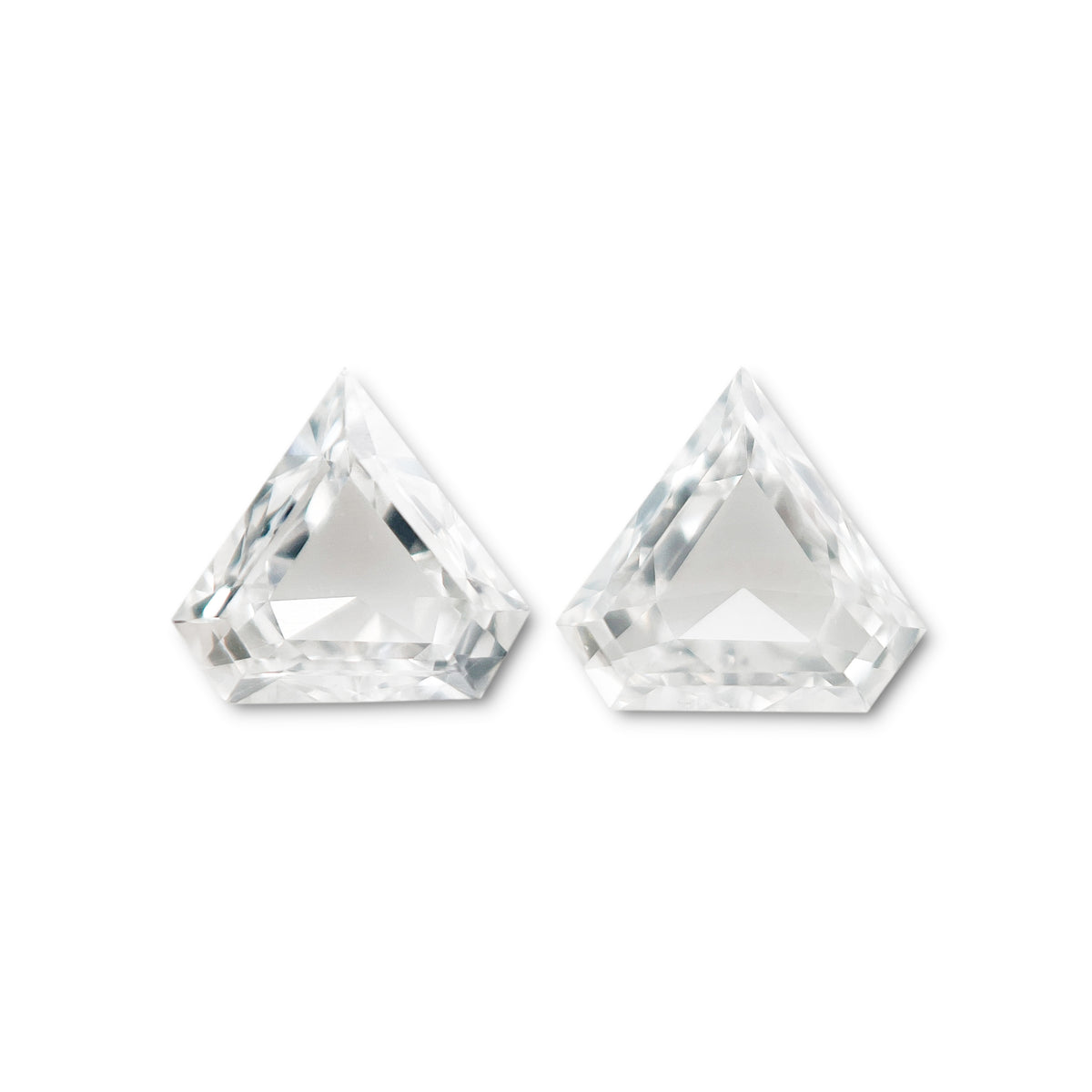 0.23cttw | F-G VVS Shield Shape Step Cut Diamond Matched Pair - Modern Rustic Diamond