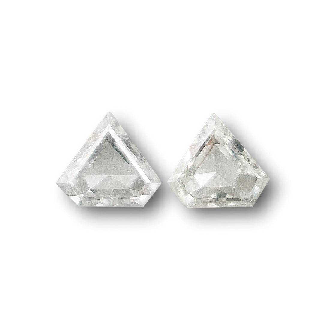 0.17cttw | F-G VS-SI Shield Shape Step Cut Diamond Matched Pair - Modern Rustic Diamond