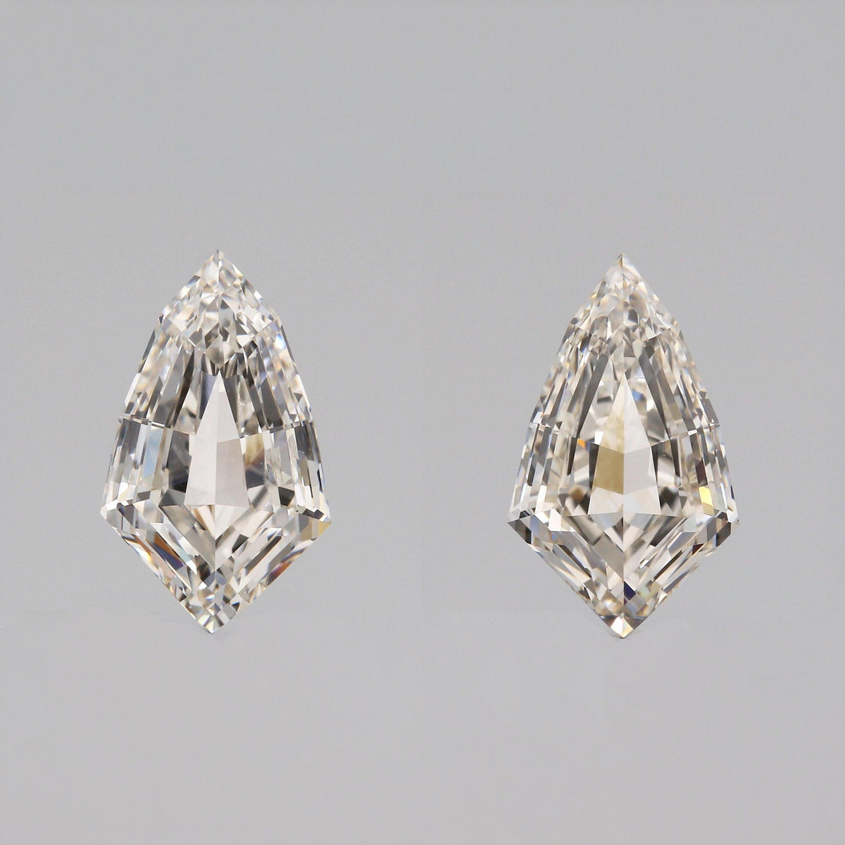 2.01cttw | I-J VVS2-VS1 Shield Shape Brilliant Cut Diamond Matched Pair