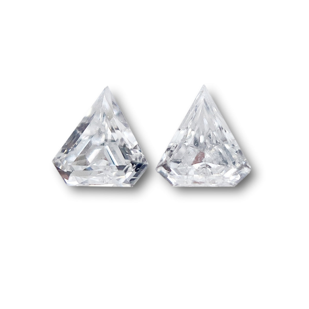 0.10cttw | E-F VVS Shield Shape Step Cut Diamond Matched Pair - Modern Rustic Diamond