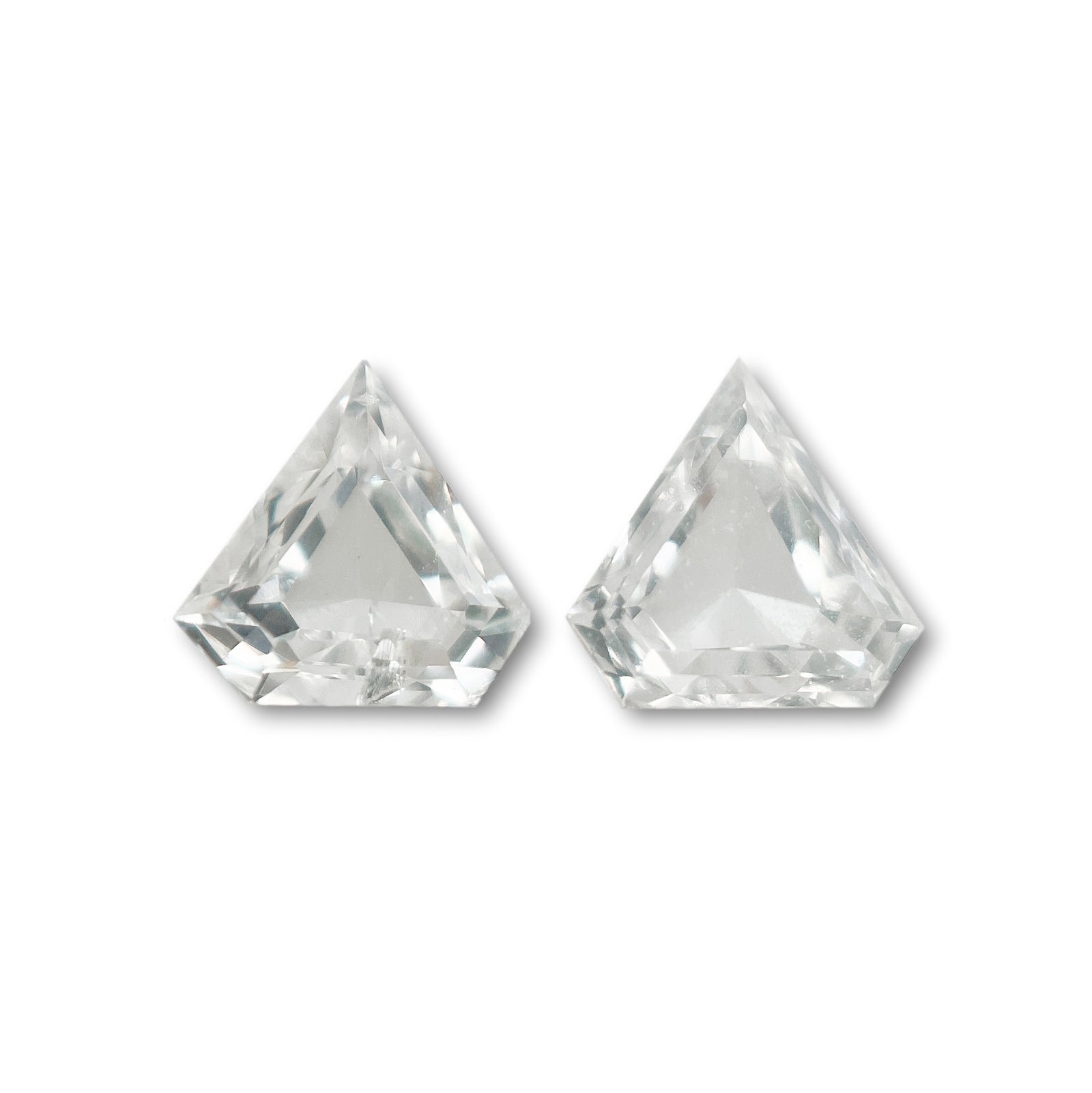 0.16cttw | Fb-G VS-SI Shield Shape Step Cut Diamond Matched Pair - Modern Rustic Diamond