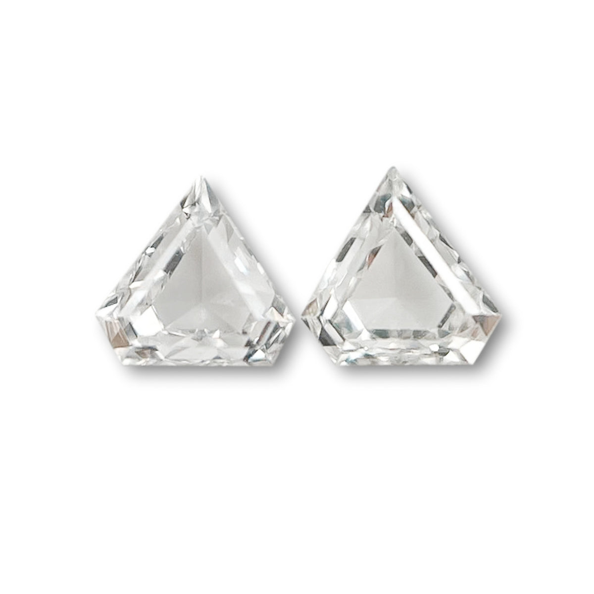 0.26cttw | F-G VVS Shield Shape Step Cut Diamond Matched Pair - Modern Rustic Diamond