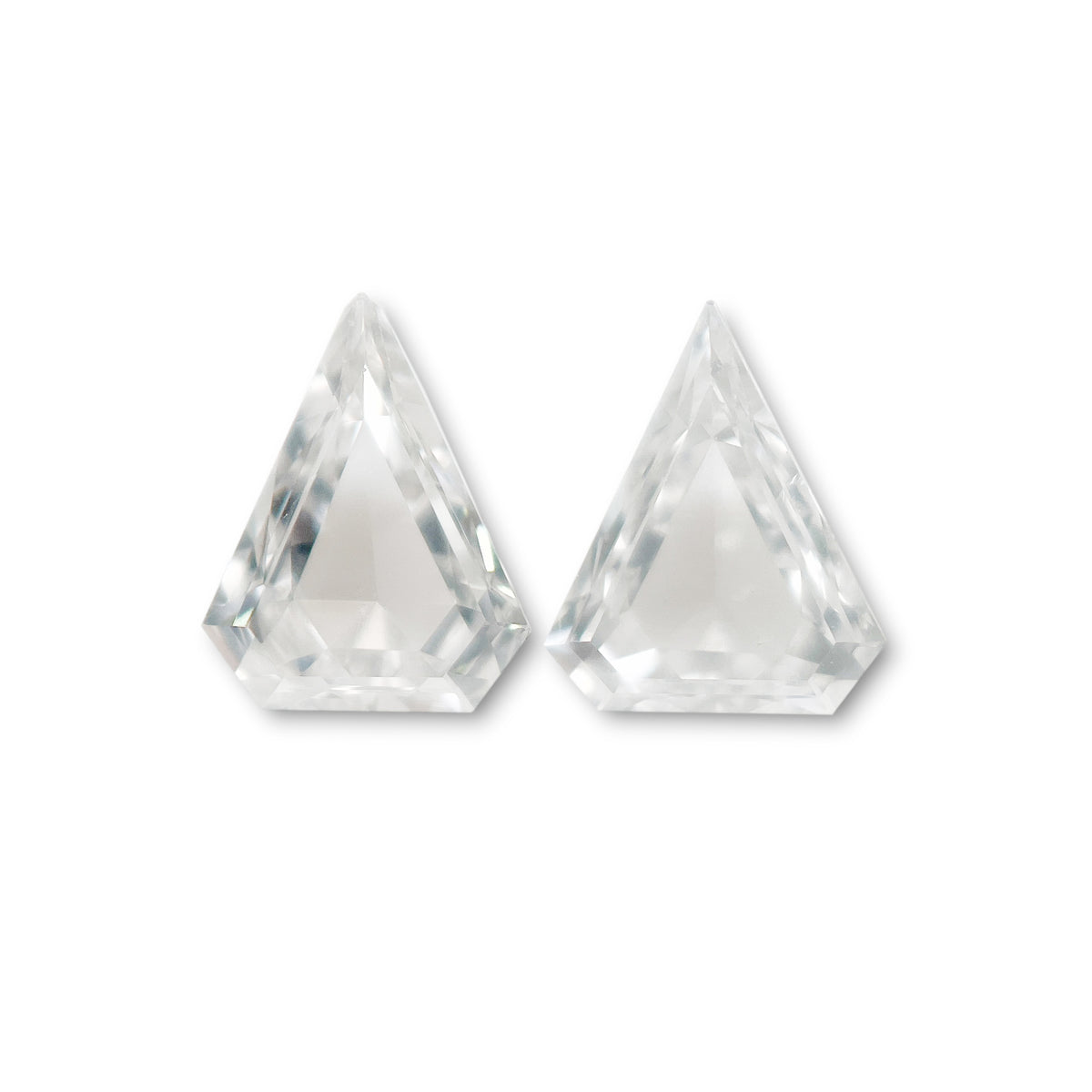 0.19cttw | G-H VS-SI Shield Shape Step Cut Diamond Matched Pair - Modern Rustic Diamond