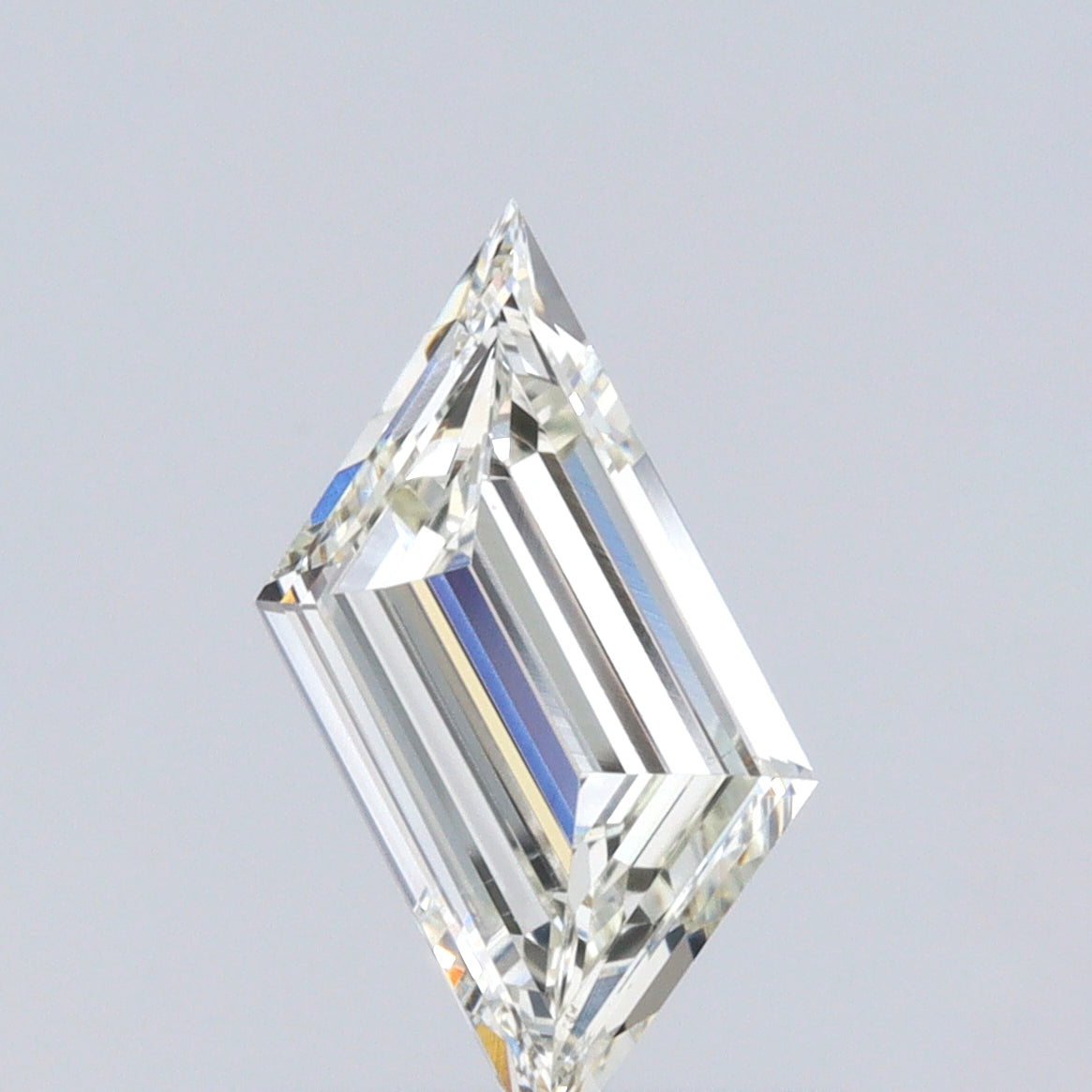 0.55ct | H-I/VVS Rhomboid Shape Step Cut Diamond - Modern Rustic Diamond