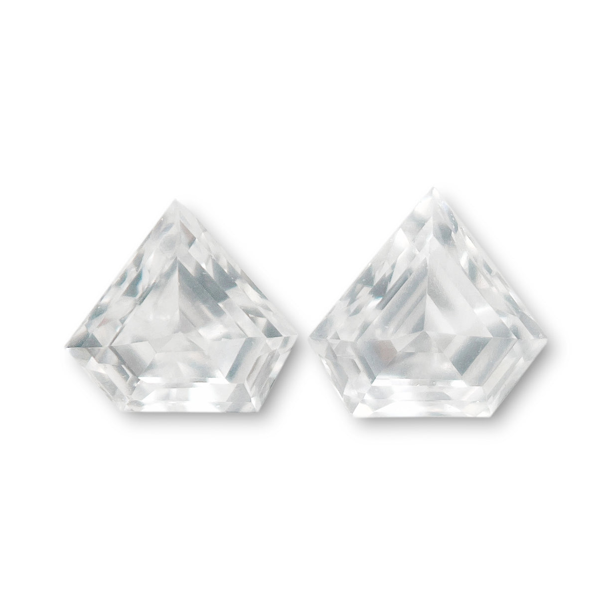 0.10cttw | E-F VVS Shield Shape Step Cut Diamond Matched Pair - Modern Rustic Diamond