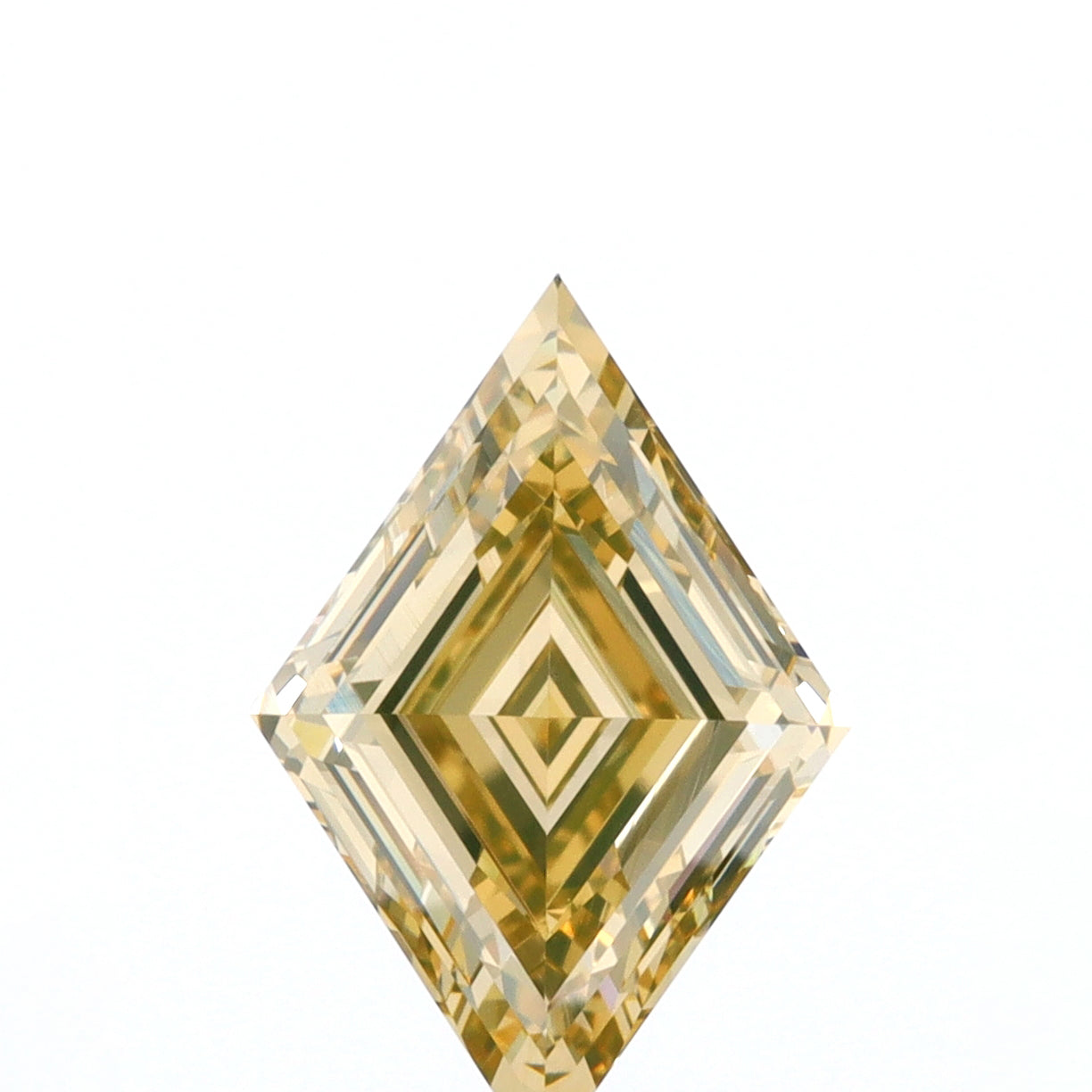 1.59ct | Champagne VS1 Lozenge Shape Step Cut Diamond (GIA) - Modern Rustic Diamond