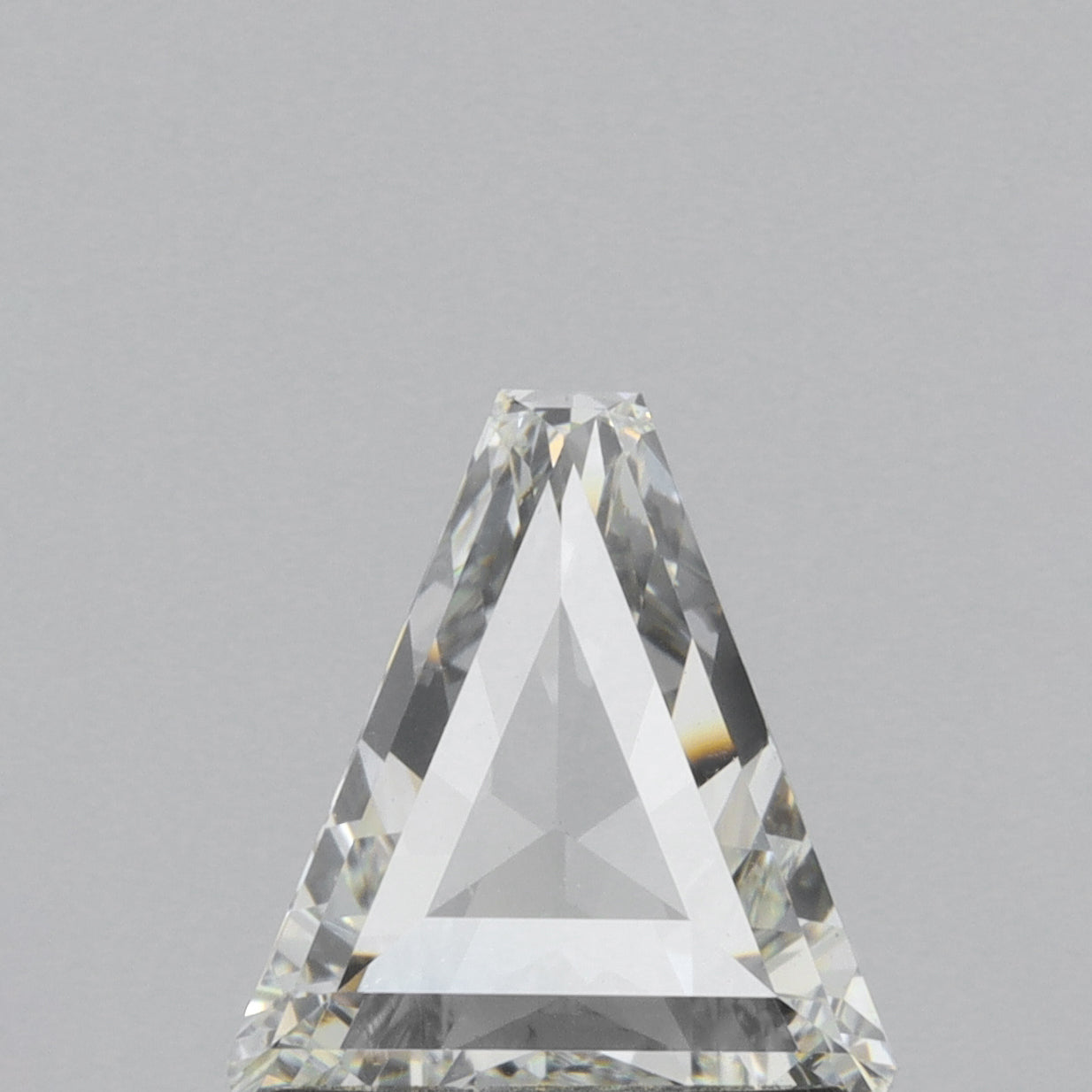0.90ct | F-G/VVS Triangular Shape Step Cut Diamond - Modern Rustic Diamond