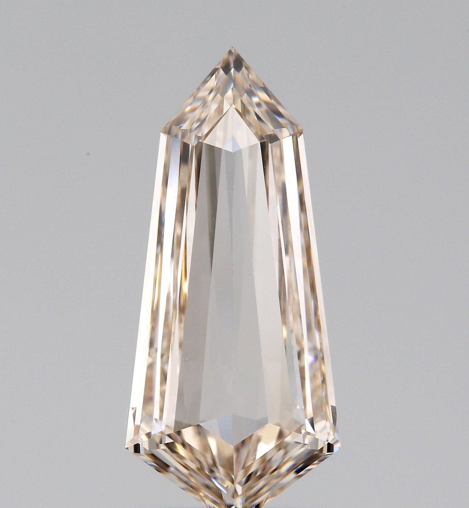 2.01ct | L/VS1 Kite Shape Step Cut Diamond (GIA) - Modern Rustic Diamond