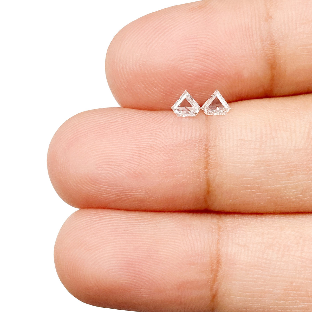 0.21cttw | E-F VVS Shield Shape Step Cut Diamond Matched Pair - Modern Rustic Diamond