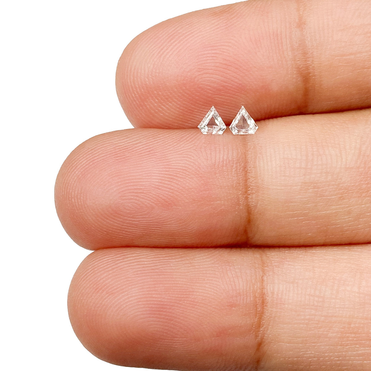 0.16cttw | Fb-G VS-SI Shield Shape Step Cut Diamond Matched Pair - Modern Rustic Diamond