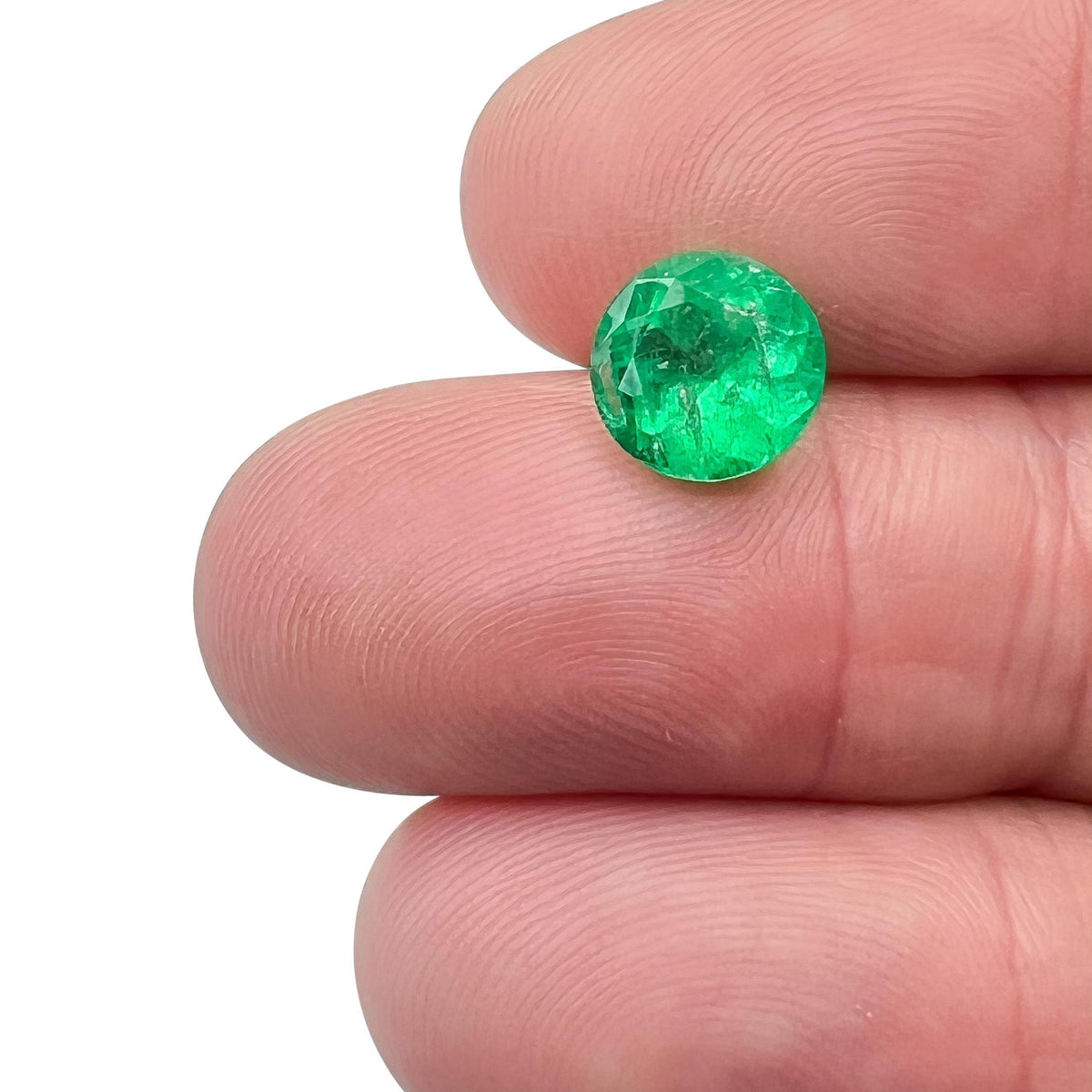 2.24ct | Brilliant Cut Round Shape Muzo Origin Emerald (GIA)