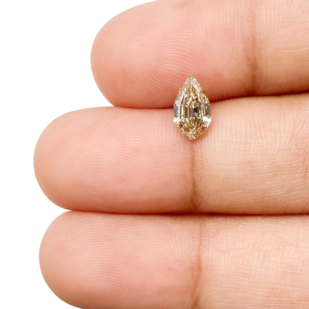 0.76ct | Champagne VVS1 Pear Shape Lattice Cut Diamond (GIA) - Modern Rustic Diamond
