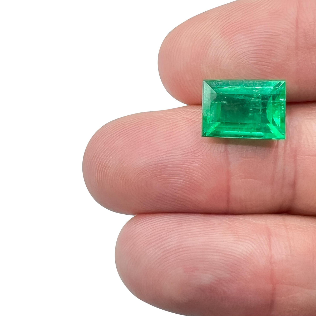 6.20ct | Step Cut Baguette Shape Muzo Origin Emerald (GIA)