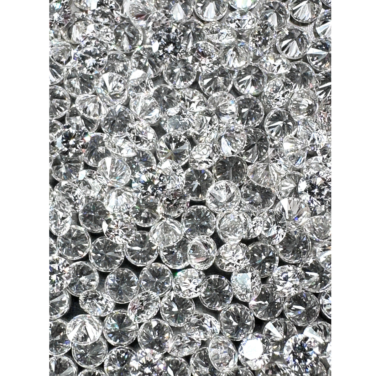 White Diamond Round Brilliant Melee F-G/VS-SI