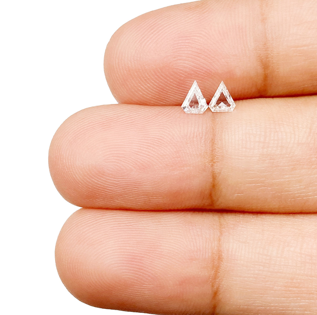 0.23cttw | E-F VVS Shield Shape Step Cut Diamond Matched Pair - Modern Rustic Diamond