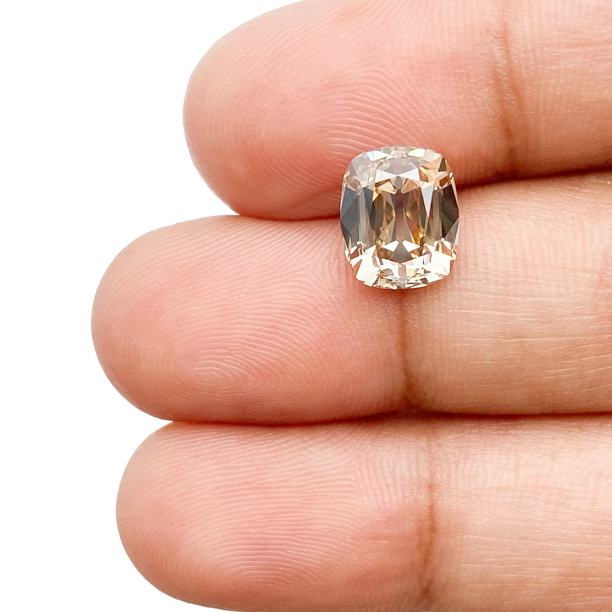 2.62ct | Y-Z/VVS2 Cushion Shape Vintage Old Mine Cut Diamond (GIA) - Modern Rustic Diamond