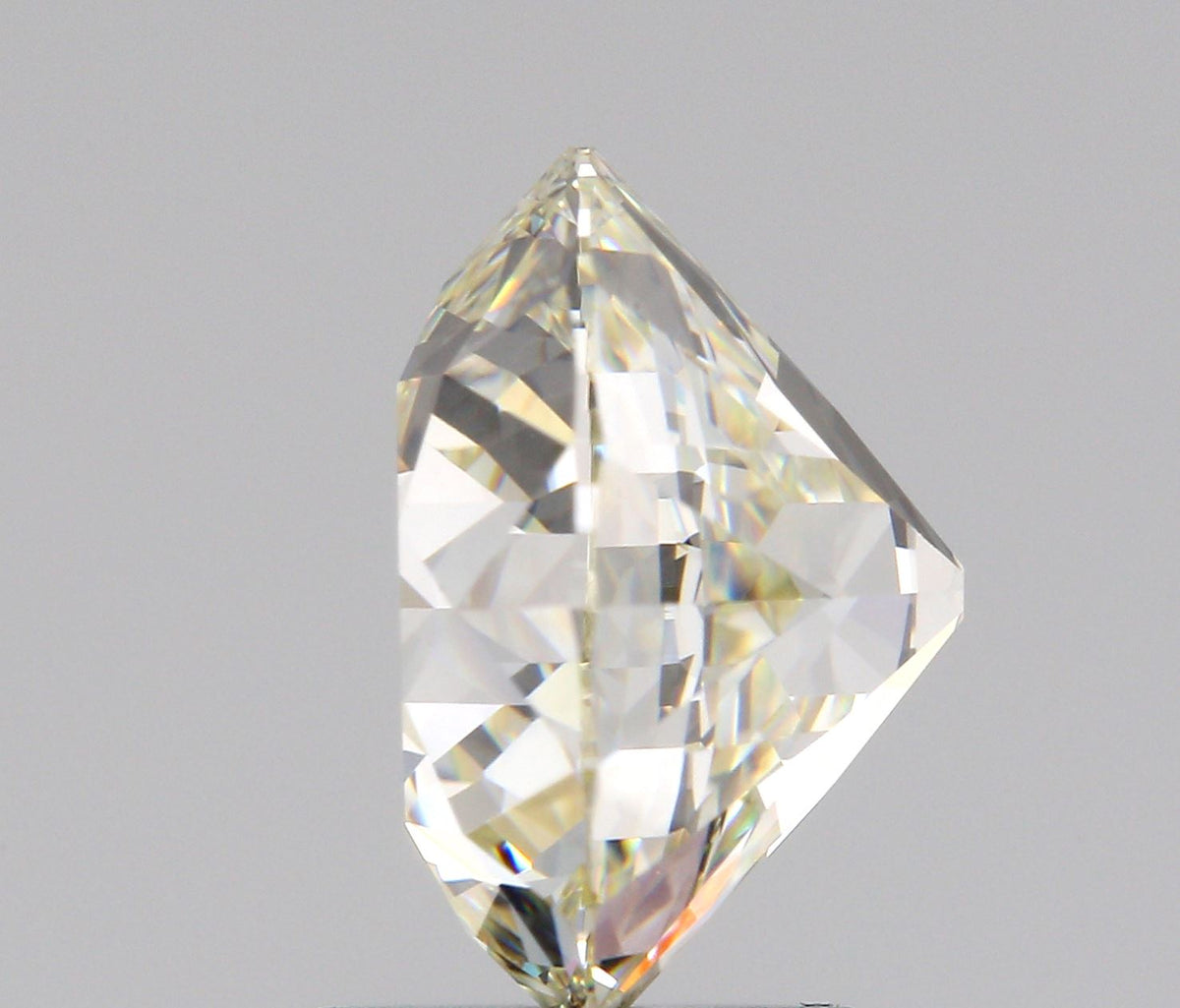 3.01ct | K/VS1 Round Shape Old European Cut Diamond (GIA) - Modern Rustic Diamond