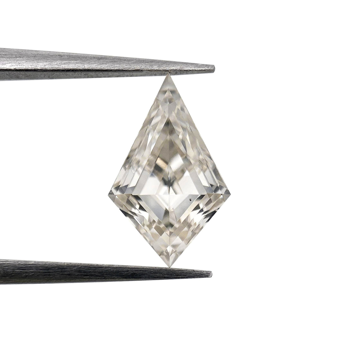 1.08ct | L/VS2 Kite Shape Step Cut Diamond (GIA) - Modern Rustic Diamond