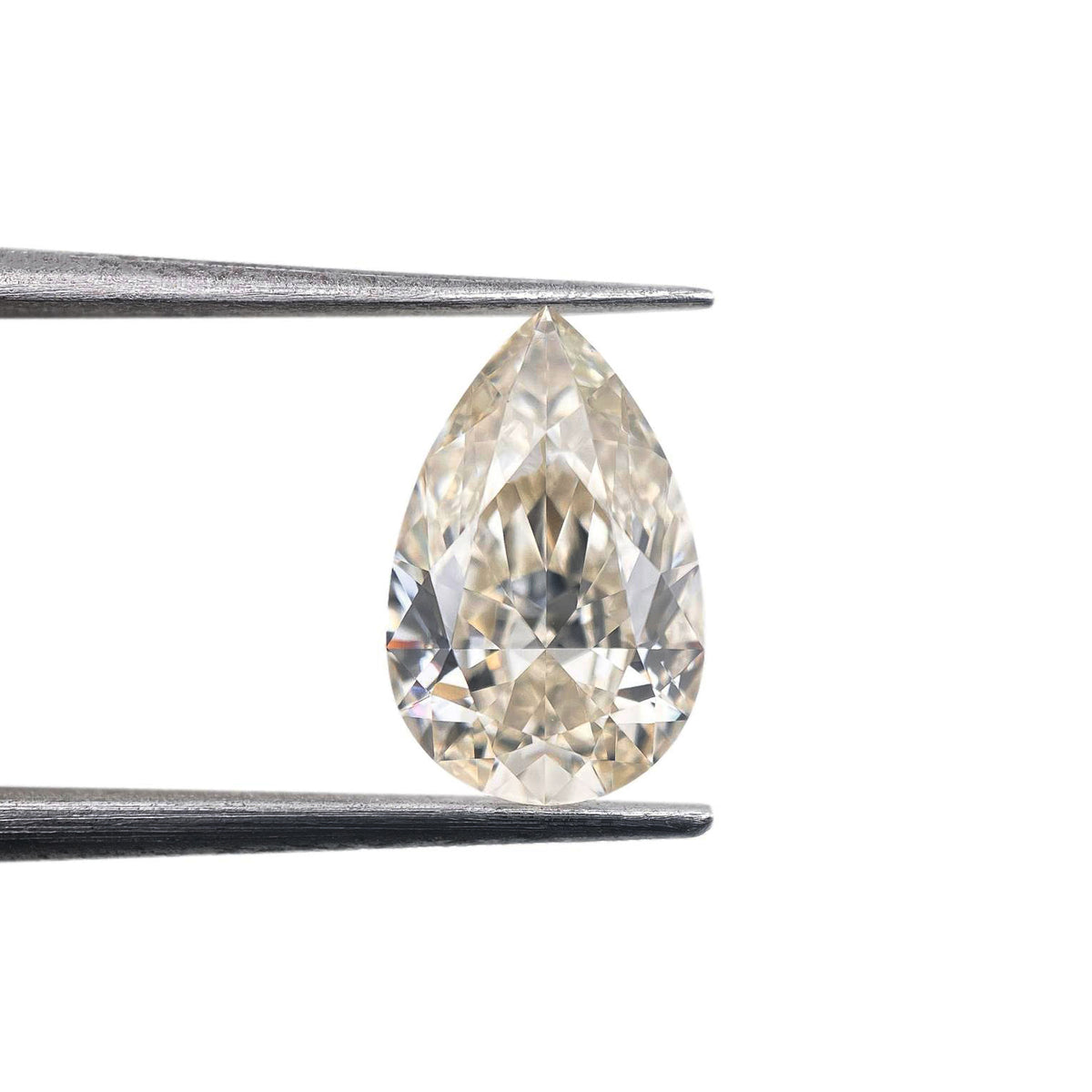 2.01ct | L/VVS1 Pear Shape Brilliant Cut Diamond (GIA) - Modern Rustic Diamond