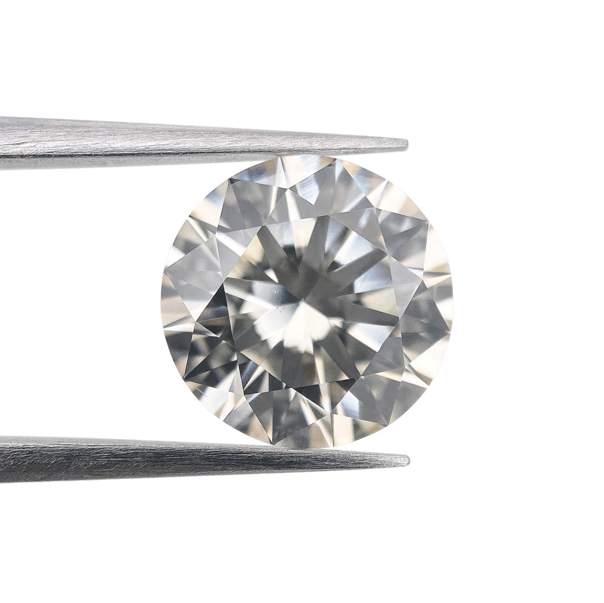 3.20ct | L/VS2 Round Shape Brilliant Cut Diamond (GIA) - Modern Rustic Diamond