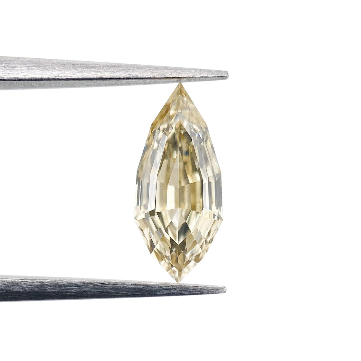 0.84ct | Fancy Light Brownish Yellow VS2 Pear Shape Lattice Cut Diamond (GIA) - Modern Rustic Diamond