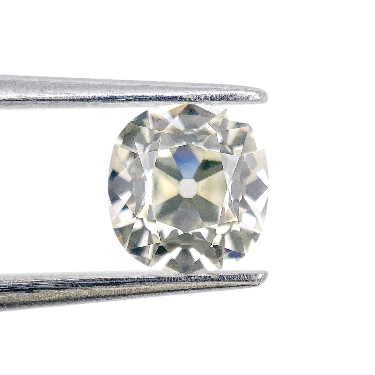 1.02ct | L/VS2 Cushion Shape Old Mine Cut Diamond (GIA) - Modern Rustic Diamond
