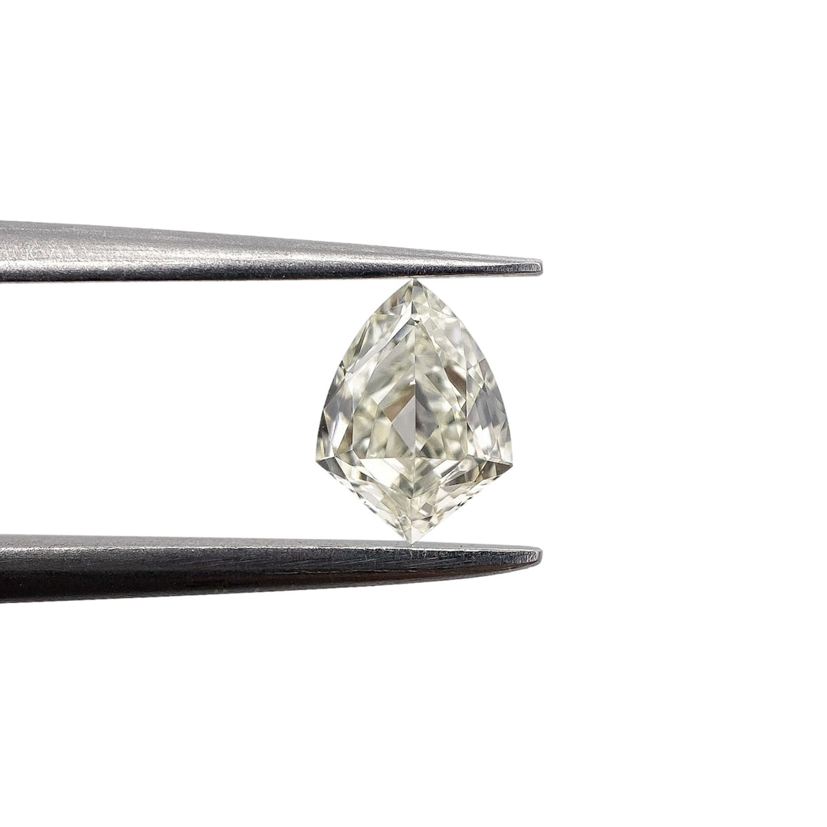 0.52ct | I-J/VS Kite Shape Step Cut Diamond - Modern Rustic Diamond