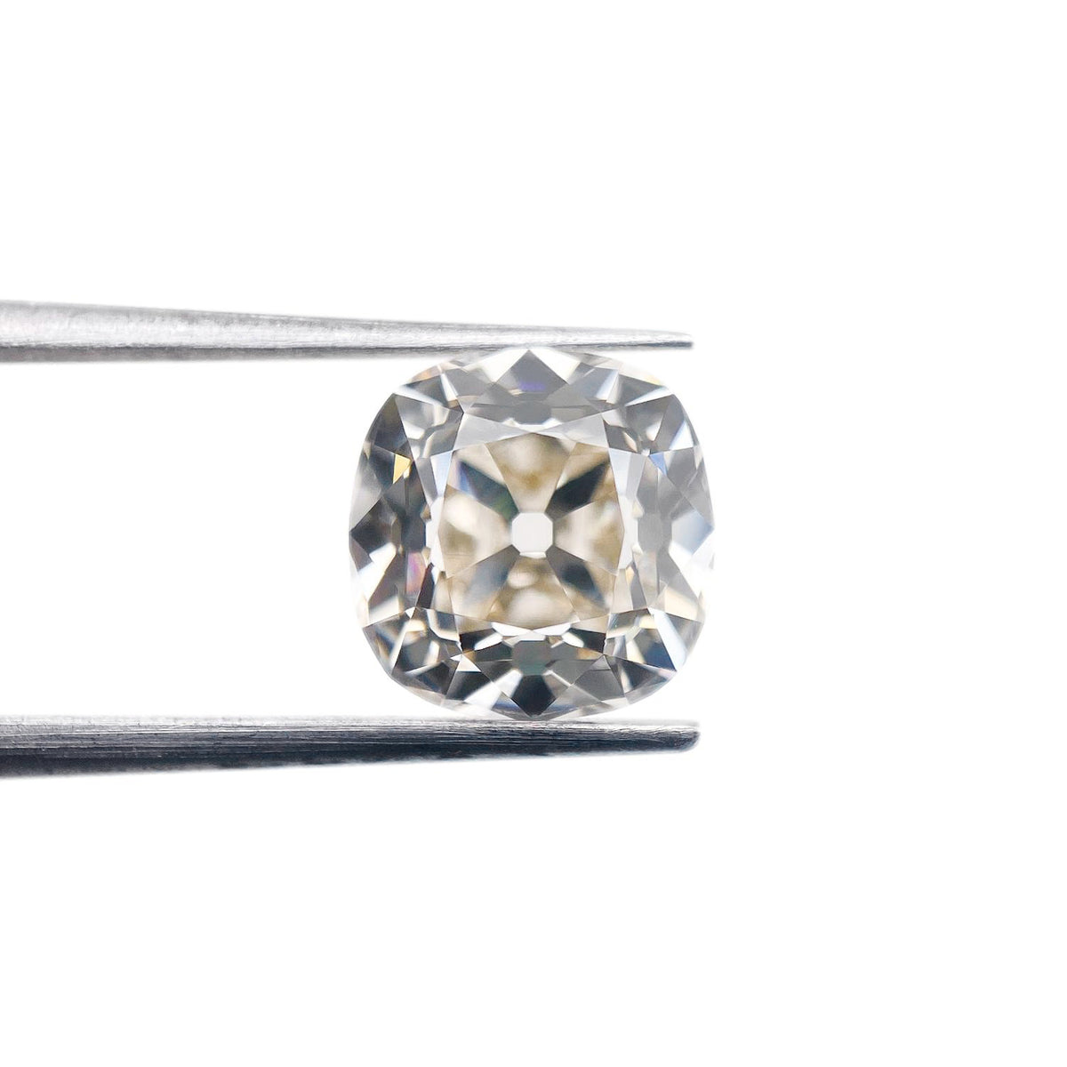 3.03ct | L/VVS2 Cushion Shape Old Mine Cut Diamond (GIA) - Modern Rustic Diamond